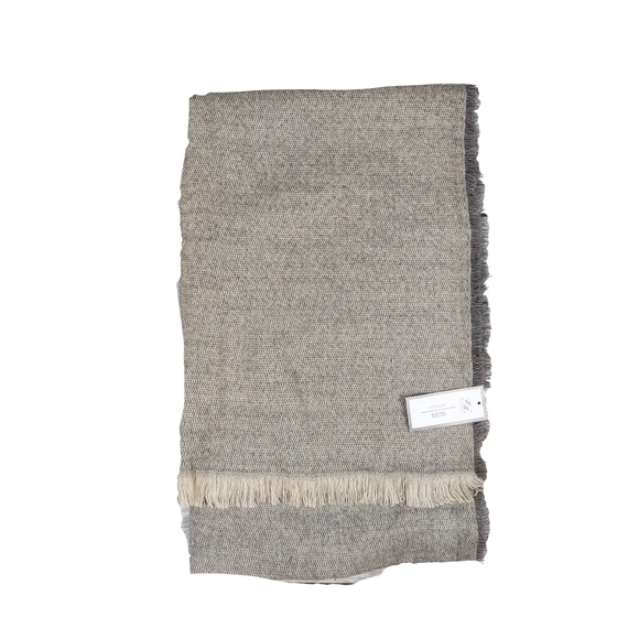 NWT Taleen Collection Luxurious Taupe "Tweed" Fringe Wrap Scarf - Picture 6 of 6